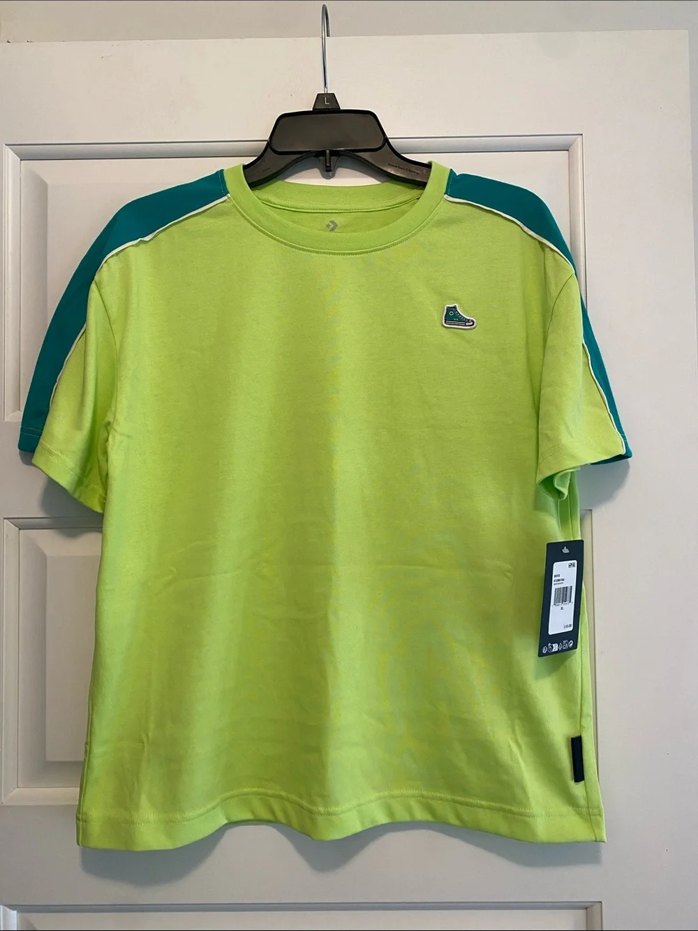 Converse t-shirt